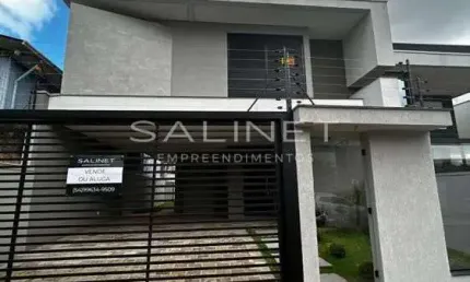 Casa 3 quartos sendo 2 suítes para venda no bairro Petrópolis em Passo Fundo