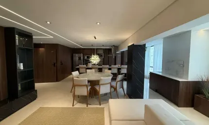 Apartamento para venda no bairro Centro em Balneário Camboriú