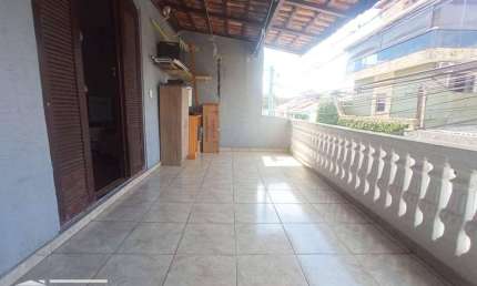 Sobrado à venda com 3 dorms. 1 suite + 1 casa na Vila Rosalia