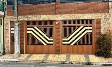 Sobrado com 2 dormitórios e churrasqueira à venda, 180 m² por R$ 635.900 - São Miguel Paulista - São Paulo/SP