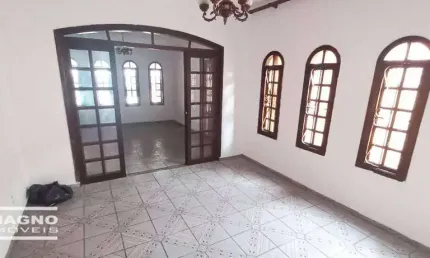 Sobrado com 4 dormitórios à venda, 200 m² por R$ 470.000,00 - Limoeiro - São Paulo/SP