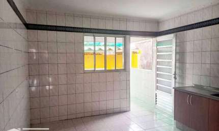 Casa com 2 dormitórios para alugar, 60 m² por R$ 1.400 - Vila Monte Santo - São Paulo/SP