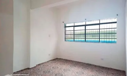 Casa assobradada para locação em Ermelino Matarazzo - R$ 1500 - São Paulo-SP