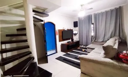 Sobrado com piscina, hidromassagem e vaga no Parque Cruzeiro em São Miguel Paulista - por R$ 790.000 - São Paulo/SP