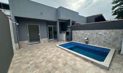 Casa com 2 quartos à venda na Avenida Marina, Jussara, Mongaguá