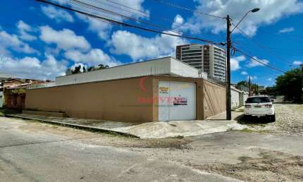 Casa com 3 quartos à venda na Rua Zeza Pontes, 100, Engenheiro Luciano Cavalcante, Fortaleza