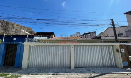 Casa com 3 quartos à venda na Rua Francisca Rangel, 74, Parquelândia, Fortaleza