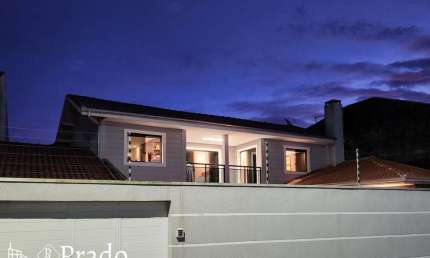 Sobrado à venda, 260m² privativos, 3 dormitórios 1 sendo suíte, 3 vagas, Bockmann, Paranaguá, PR
