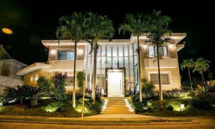 Casa com 4 quartos à venda na Rua dos Robaletes, 494, Jurerê, Florianópolis por R$ 5.800.000