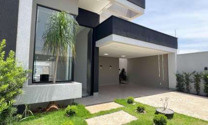 Casa com 3 quartos à venda na Rua RH 6, Residencial Humaitá, Goiânia