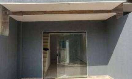 Casa próxima ao West Shopping; casa na Estrada do Mendanha.