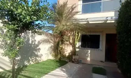 Casa para venda tem 185 metros quadrados com 3 quartos! Estrada do mendanha, bairro silvestre!