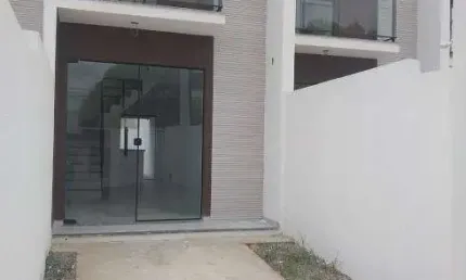 CASA JARDIM LETÍCIA! QUINTAL COM CHURRASQUEIRA E ESPAÇO PARA PISCINA. ACEITA FINANCIAMENTO BANCÁRIO!