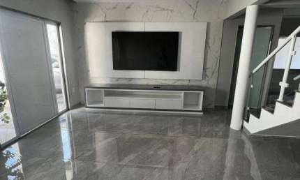Casa com 3 quartos próxima ao West shopping; Casa na Estrada do Tingui