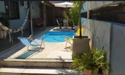Casa Linear  em Condomínio no centro do Rio da Prata – 3 Quartos sendo 2 suítes - Piscina e Área Gourmet!