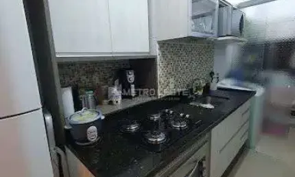 Apartamento em itaim paulista: 51m², 2 dormitórios, 1 banheiro - venda por r$276 mil