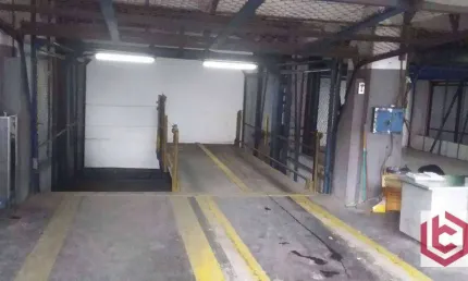 Box/Garagem à venda por R$ 15.000,00 - Centro - Santos/SP