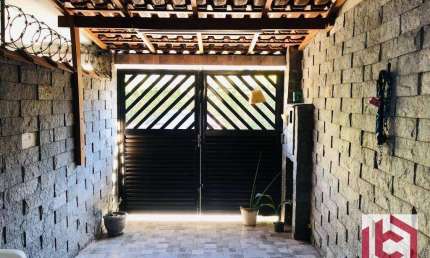 Casa com 2 dormitórios à venda, 145 m² por R$ 550.000,00 - Vila Valença - São Vicente/SP