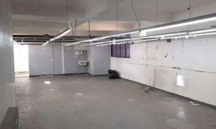 Loja para alugar por R$ 3.000/mês - Rua Padre Anchieta, nº 139 Altos - Macuco - Santos/SP