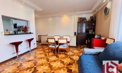 Casa com 3 dormitórios à venda, 113 m² por R$ 750.000,00 - Marapé - Santos/SP