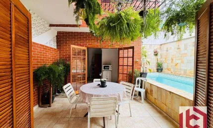 Sobrado à venda, 158 m² por R$ 2.850.000,00 - Embaré - Santos/SP