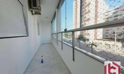 Apartamento com 3 dormitórios à venda, 107 m² por R$ 615.000,00 - Itararé - São Vicente/SP