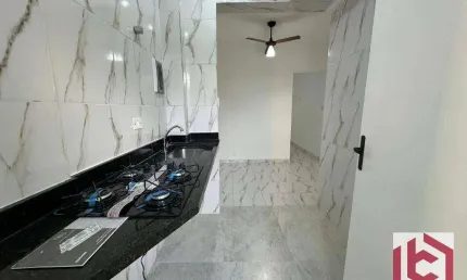 Kitnet com 1 dormitório à venda, 34 m² por R$ 305.000,00 - Ponta da Praia - Santos/SP