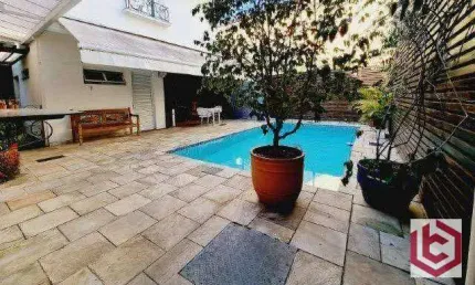 Casa com 4 dormitórios à venda, 350 m² por R$ 3.200.000,00 - Boqueirão - Santos/SP