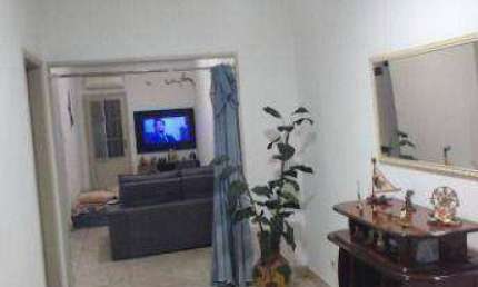 Casa com 3 dormitórios à venda, 264 m² por R$ 915.000,00 - Ponta da Praia - Santos/SP