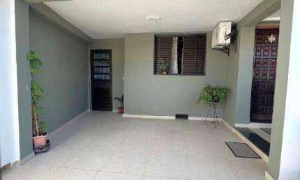 Casa com 3 dormitórios à venda, 140 m² por R$ 619.900,00 - Vila Valença - São Vicente/SP