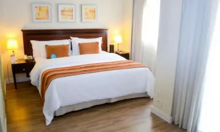 Flat Clarion Faria Lima para locação com 54m² contendo 1 dormitório e 1 vaga de garagem.