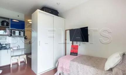 Apartamento Comfort Ibirapuera disponível locação com 26m², 1 dorm e 1 vaga.