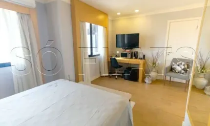 Flat no Nobile Hotels com 29m², 1 dorm e 1 vaga em Campo Belo disponível para locação
