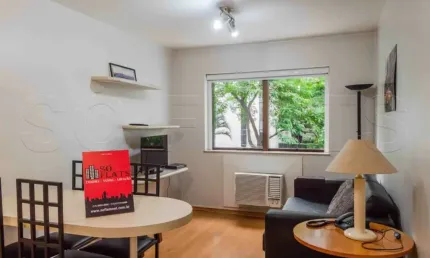 Flat La Residence Itaim disponível  com 02 dormitórios, 68m² e 02 vagas de garagem