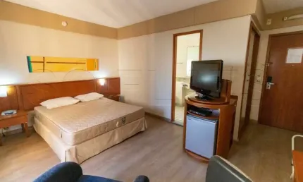 Flat disponível para locação bem localizado próximo ao Hospital São Paulo, com entrada imediata.
