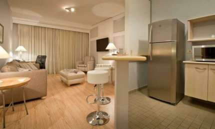 Apartamento totalmente mobiliado à venda em Alphaville.