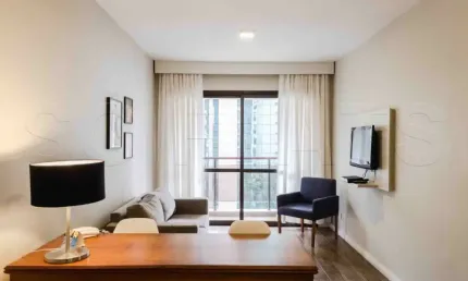 Flat disponível para locação próximo a Avenida Paulista, Masp, Metrô Trianon com entrada imediata.