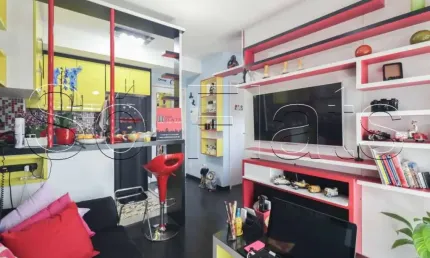 Studio disponível para locação com 1x dormitório na Chácara Santo Antônio totalmente reformado.