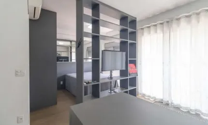 Apto disponível para locação com 1 dorm na chácara santo antônio totalmente equipado e reformado.