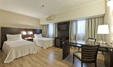 Flat no Innside Iguatemi próximo ao Hospital São Luiz disponível para locação.