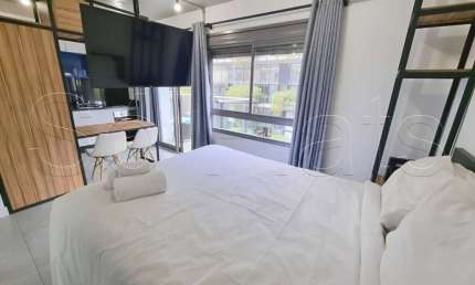 Lindo studio no Diseno Pinheiros disponível para locação com 32m², 1 dormitório e 1 vaga.