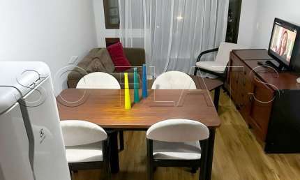 Flat no Saint Moritz disponível para locação com 48m², 1 dormitório e 1 vaga de garagem.