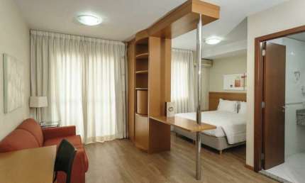 Flat no The Premium Osasco contendo 35m², 1 dormitório e 1 vaga disponível para locação no Centro.