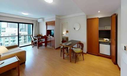 Flat Estanplaza Nações Unidas, disponível para venda com 42m², 01 dormitório e 01 vaga de garagem