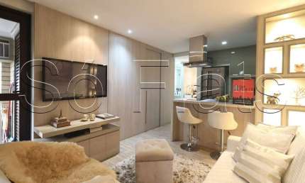 Flat disponível para locação em Moema a poucos metros da Avenida Ibirapuera prox. ao Shopping.