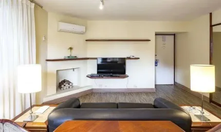 Flat La Residence Itaim disponível para venda com 02 dormitórios, 70m² e 02 vagas de garagem