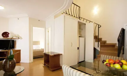 Flat com 2 quartos para alugar na Rua João Cachoeira, 292, Itaim Bibi, São Paulo