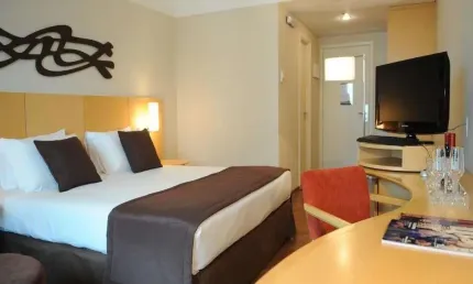 Flat com 1 quarto para alugar na Avenida Ibirapuera, 2577, Moema, São Paulo