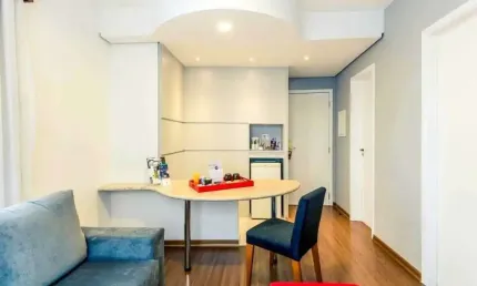 Flat na Vila Olimpia com 33m² 1 dormitório e 1 vaga à venda.