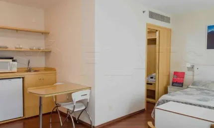 Flat mobiliado para locação, no Jardim Paulista e próximo da Avenida Paulista.